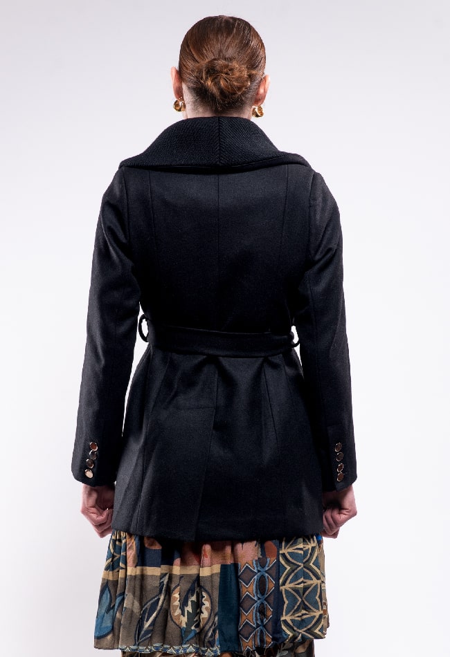 Abrigo envolvente de lana con cardigan en solapa - Imagen 4